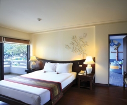 ���� ����� Holiday Inn Resort Regent Beach Cha-Am 4*