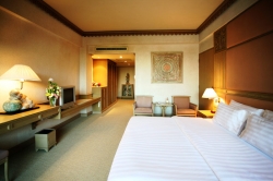���� ����� Amari Rincome 4*