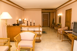 ���� ����� The Imperial Tara Hotel 4*