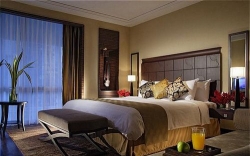 ���� ����� Holiday Inn Bangkok 4*