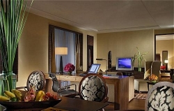 ���� ����� Holiday Inn Bangkok 4*
