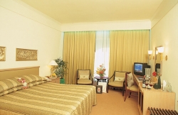 ���� ����� Indra Regent 4*
