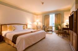 ���� ����� Montien Riverside 5*