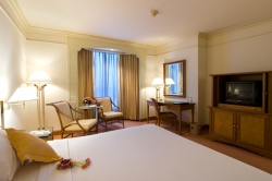 ���� ����� Montien Riverside 5*