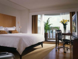 ���� ����� Le Bua At State Tower 5*