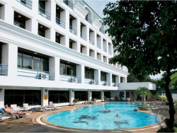 ���� ����� Camelot Hotel 3*