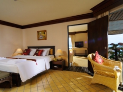 ���� ����� Jomtien Thani ��tel 3*
