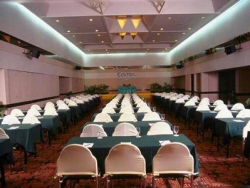 ���� ����� Central Wong Amat 4*