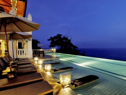 ���� ����� The Aquamarine Resort & Villa 4*