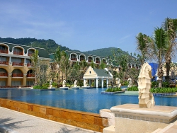   Phuket Graceland Resort 4*