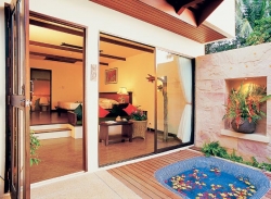 ���� ����� Andaman Cannacia Resort & SPA 3*