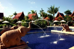 ���� ����� At Panta 4*