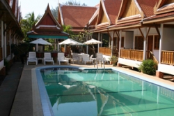 ���� ����� Bangtao Village Resort 3*