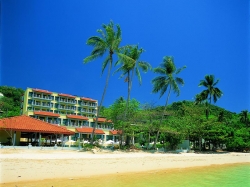 ���� ����� By The Sea 3*