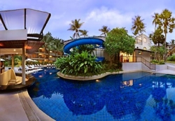   Courtyard By Marriott Phuket At Surin Beach 4*