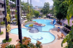   Thara Patong Beach Resort & SPA 4*