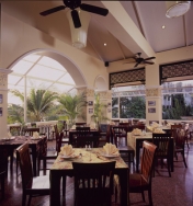 ���� ����� The Front Village 4*