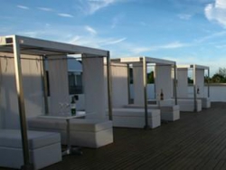 ���� ����� The Tides 4*