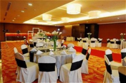 ���� ����� Crowne Plaza Galleria 5*