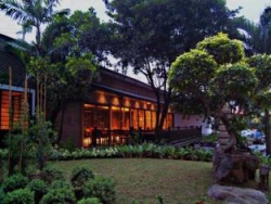 ���� ����� Dusit Thani Manila 5*