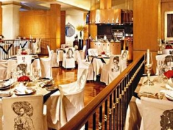 ���� ����� The Peninsula Manila 5*