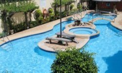 ���� ����� Crown Regency Suites Mactan 4*