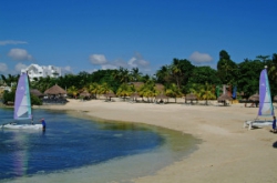 ���� ����� Maribago Bluewater Beach Resort 4*