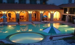 ���� ����� Waterfront Airport Hotel and Casino 4*