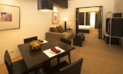���� ����� Waterfront Hotel and Casino Cebu City 4*