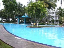 ���� ����� Riverina Hotel 4*
