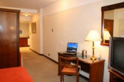 ���� ����� Reconquista Plaza 4*