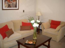 ���� ����� Reconquista Plaza 4*