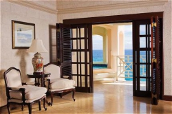 ���� ����� The Crane Resort and Residence 5*