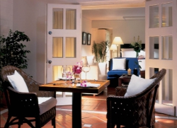 ���� ����� The House 5*