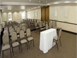 ���� ����� Quality Hotel Curitiba 4*