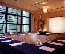 ���� ����� Blue Tree Towers Paulista 4*