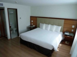 ���� ����� Bourbon Convention Ibirapuera 4*