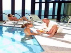 ���� ����� Quality Suites Imperial Hall 4*
