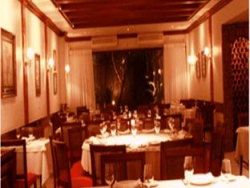 ���� ����� Quality Suites Imperial Hall 4*