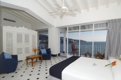 ���� ����� Elcano 5*