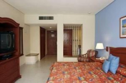���� ����� Barcelo Tucancun Beach 4*