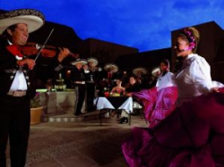 ���� ����� Viva Azteca 4*