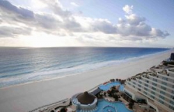���� ����� Me Cancun 5*