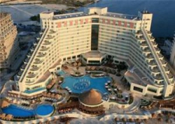���� ����� Me Cancun 5*