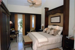 ���� ����� Occidental Royal Hideaway Playacar 5*