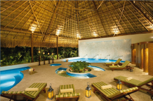 ���� ����� Secrets Capri Riviera Cancun 5*
