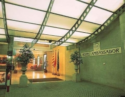 ���� ����� Ambassador  4*