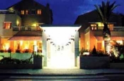 ���� ����� Antemare 4*