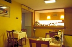 ���� ����� Aparthotel City Senator  *