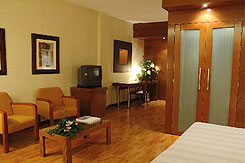���� ����� Aparthotel Mariano Cubi  4*